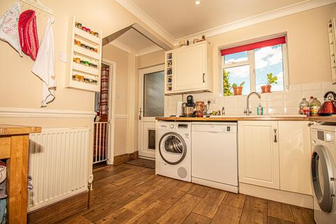 52 Broadway, Silver End, Witham, CM8 3RA