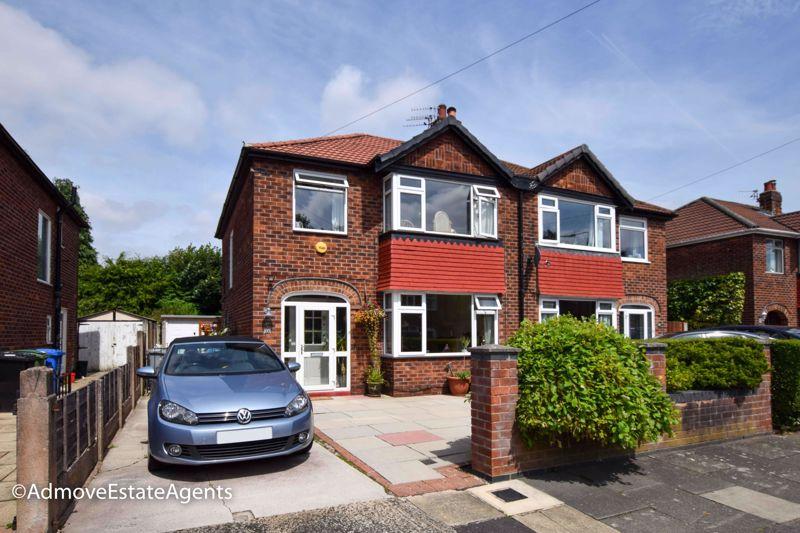Dorrington Road, Sale, M33 3 bed semidetached house £1,500 pcm (£346 pw)
