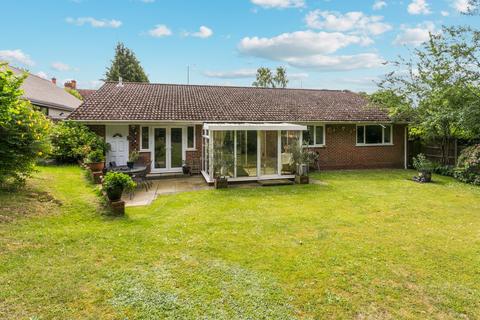 6 Norton Park, Ascot, SL5 9BW