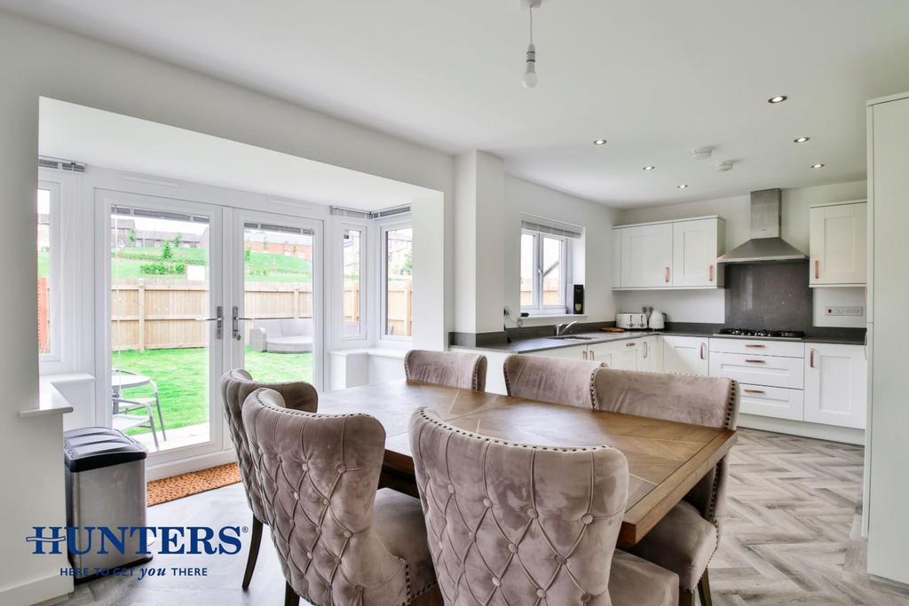 Family Dining Kitchen