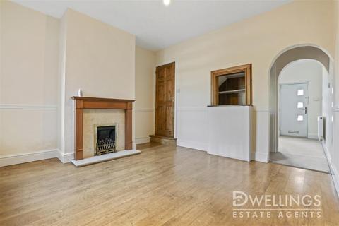 9 Woods Lane, Burton-on-trent, DE15 9EE