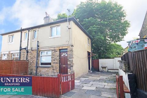 25 Upper Green, Bradford, BD7 4EZ