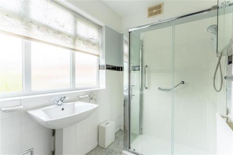 34 Amesbury Drive, London, E4 7PZ