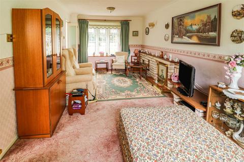 126 Ram Gorse, Harlow, CM20 1QA