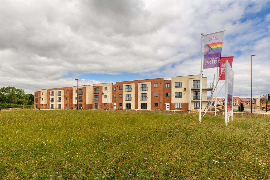Sunflower Drive, Great Park 2 bed apartment £850 pcm (£196 pw)