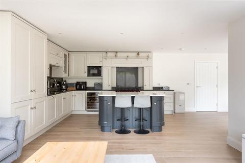 4 Harrup Close, Stoke Hammond, Milton Keynes, MK17 9FT