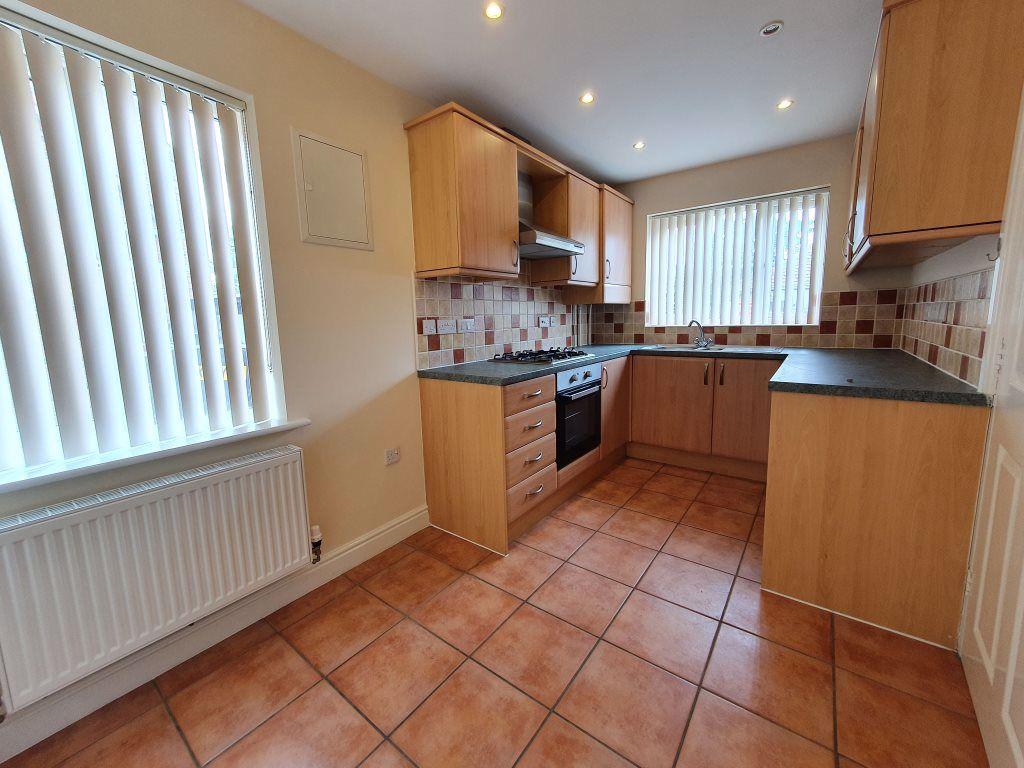 THOMAS MIDDLECOTT DRIVE, KIRTON 3 bed house £825 pcm (£190 pw)