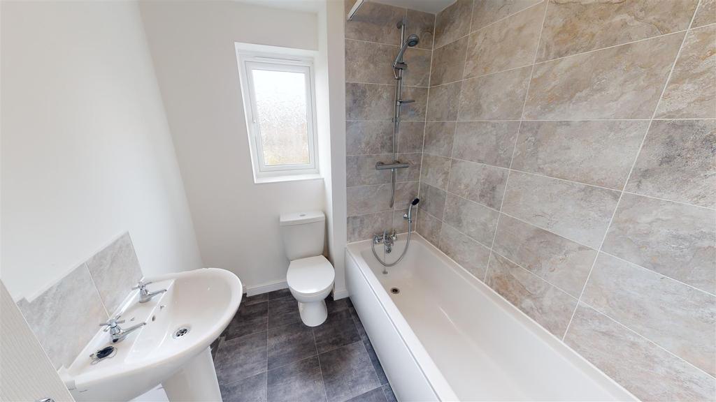 Courtfield Drive Bathroom