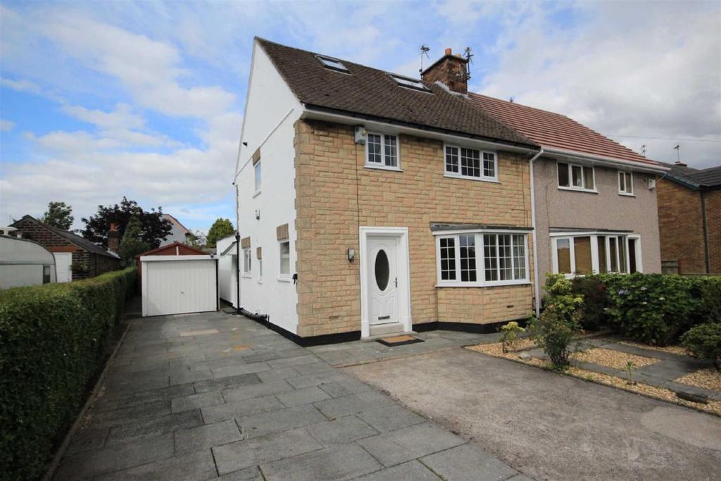 Thickwood Moss Lane, Rainford 3 bed semidetached house £950 pcm (£