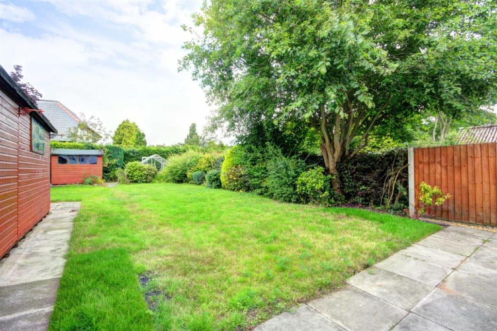 Thickwood Moss Lane - Rear Garden