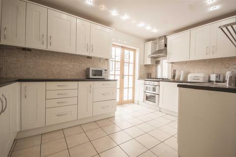 58 Blacklock, Chelmer Village, Chelmsford, CM2 6QL