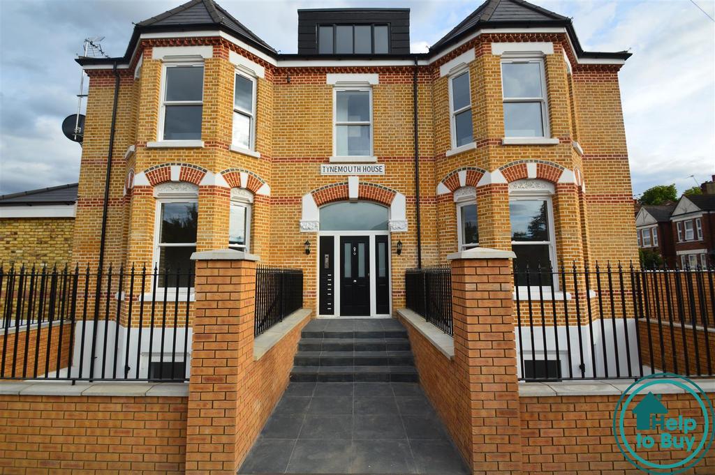 Flat 2, Tynemouth House, N15 4AT 2 bed flat £450,000