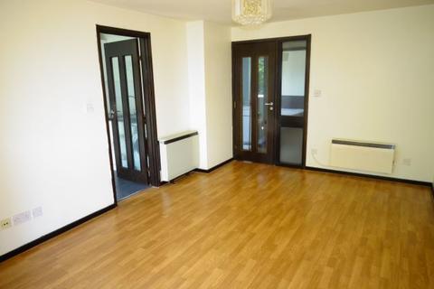 24 Deerhurst Close, Feltham, TW13 7HU