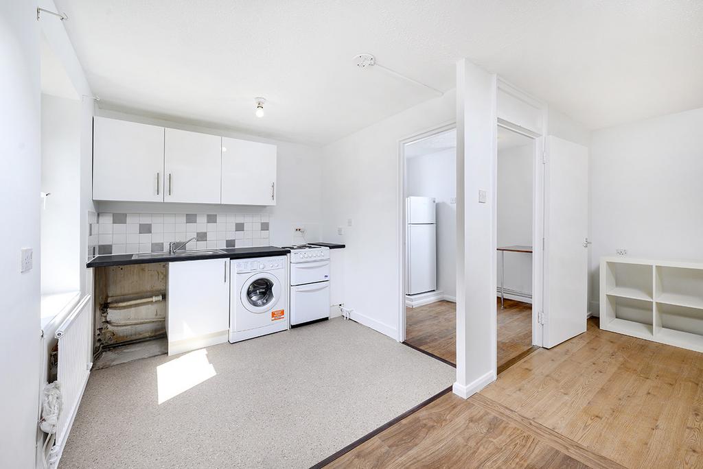 Cowdenbeath Path, Kings Cross, N1 1 bed flat £375,000