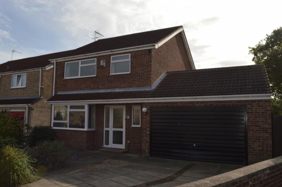 Tardrew Close, Beverley 4 bed detached house £1,375 pcm (£317 pw)
