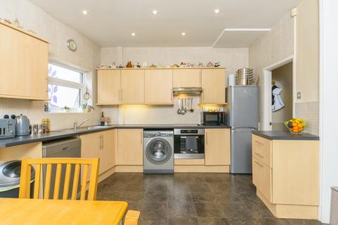 57 Barton Road, Bristol, BS2 0LF