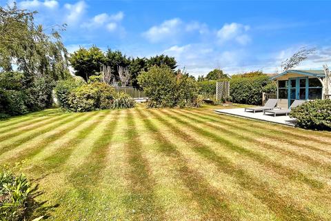 30 The Ridings, East Preston, Littlehampton, BN16 2TW