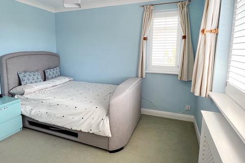 30 The Ridings, East Preston, Littlehampton, BN16 2TW