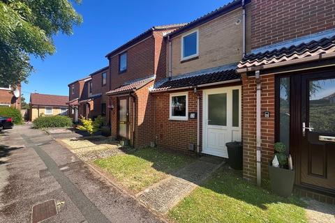 undefined, Vincent Close, New Milton, Hampshire. BH25 6RL