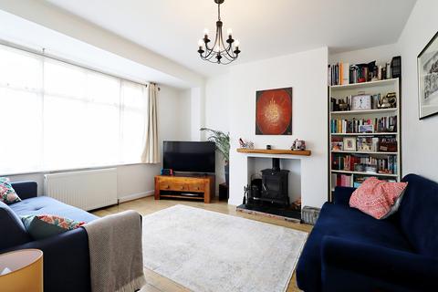 15 Ferndale, Bromley, BR1 2RX