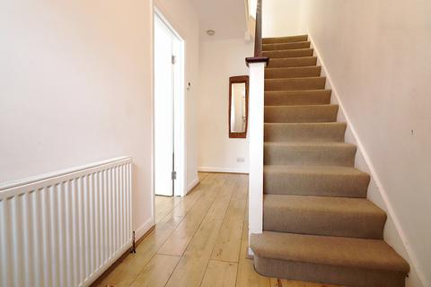 15 Ferndale, Bromley, BR1 2RX