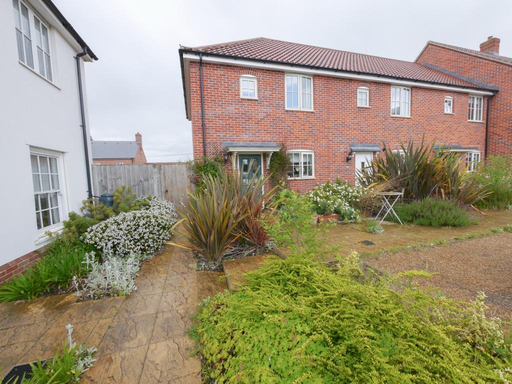 Bibbys Way, Framlingham, Suffolk 2 bed end of terrace house for sale