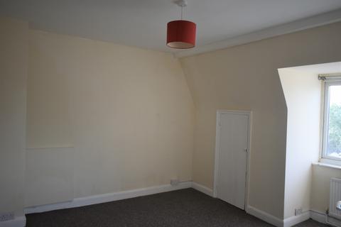 4 bedroom flat to rent, High Road , HA3 5EQ