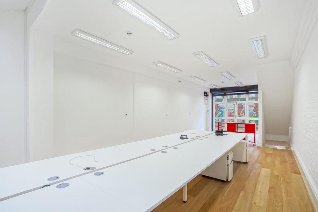 Office 1.jpg