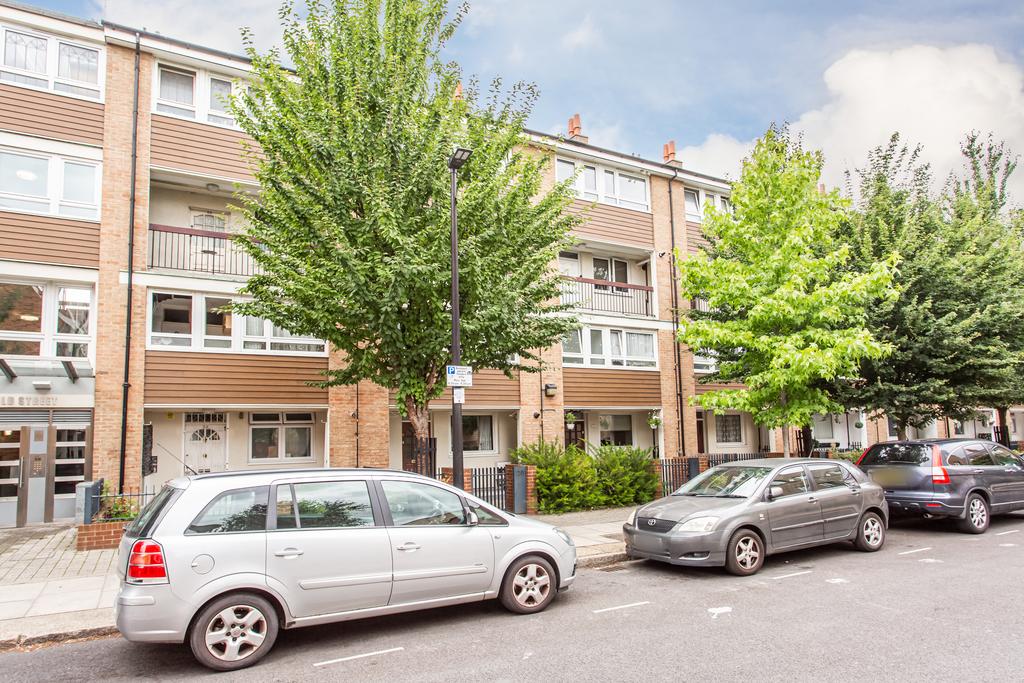 Brownfield Street, Poplar, E14 3 bed flat £2,450 pcm (£565 pw)