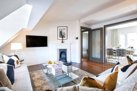 undefined, Duke Street, Mayfair, W1K