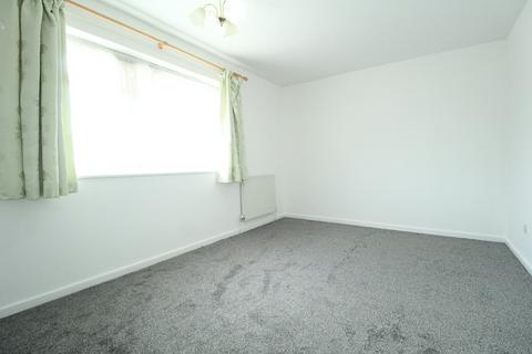 2 bedroom terraced house to rent, The Knares, Basildon, Essex, SS16