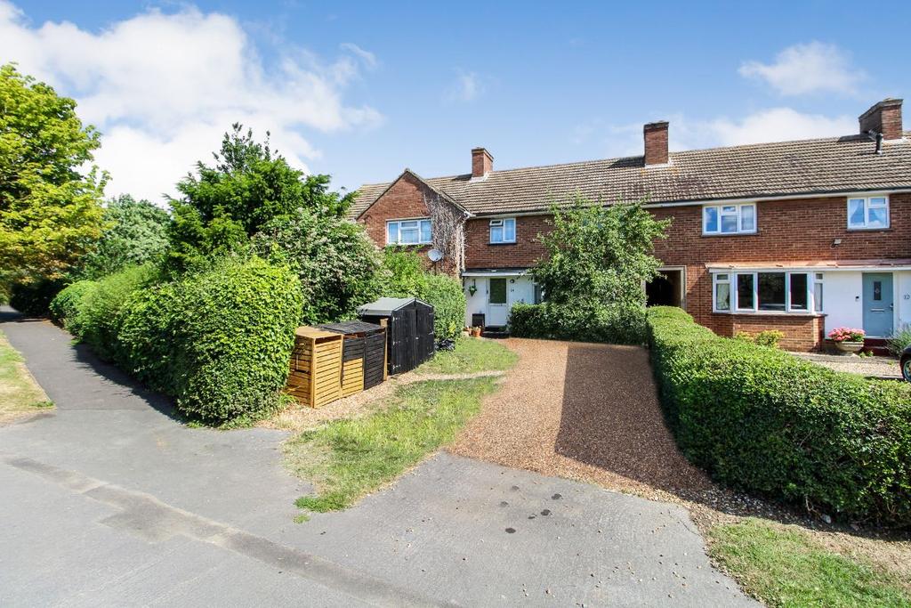 Church Road, Wootton, Bedford 3 bed terraced house £290,000