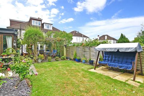 135 Hitchings Way, Reigate, RH2 8EP