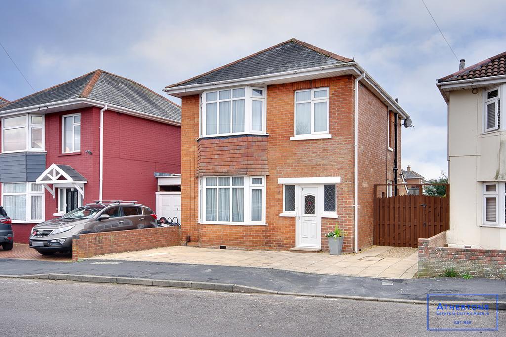 Draycott Road, Bournemouth, Dorset, BH10 3 bed detached house £375,000