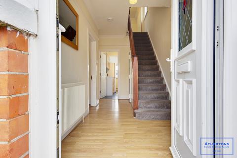 8 Draycott Road, Bournemouth, BH10 5AR