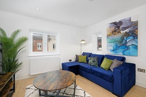 undefined, 360 Egham Carta Hse 04