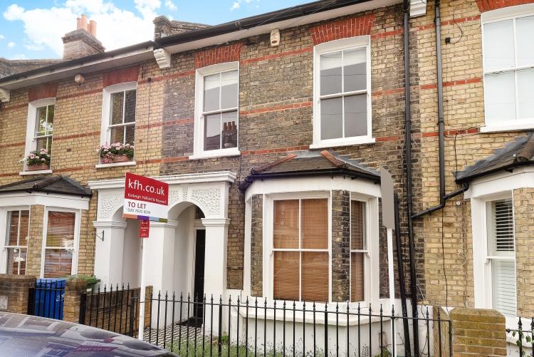Wingfield Street Peckham SE15 3 bed house £2,700 pcm (£623 pw)