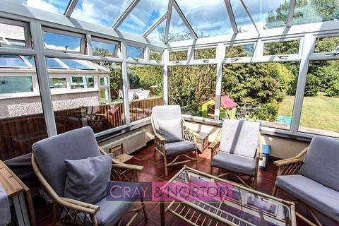 11 Upfield, Croydon, CR0 5DR