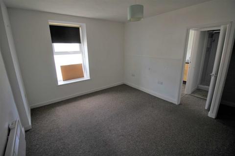 Studio to rent, Alma Street, Weston-super-Mare