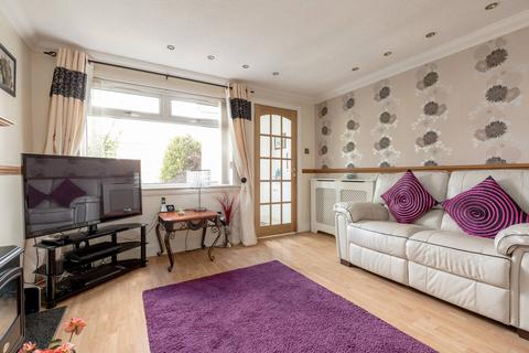 42 Bughtlin Park, Edinburgh, EH12 8UR