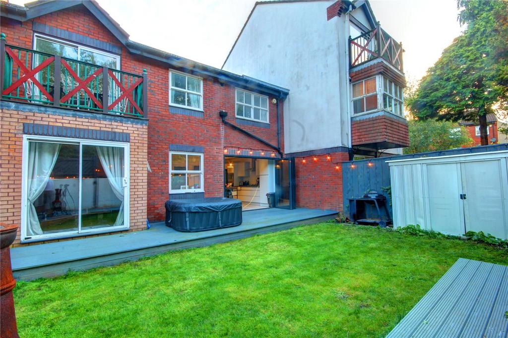Trinity Courtyard, Newcastle Upon Tyne, NE6