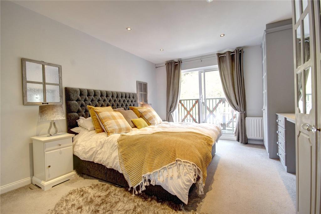House in Newcastle upon Tyne, Tyne and Wear - View 4