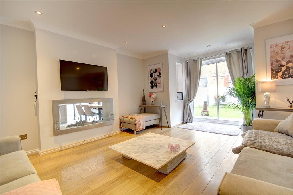 House in Newcastle upon Tyne, Tyne and Wear - More