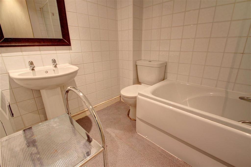 Apartment in Newcastle Upon Tyne, Grainger Town - View 5