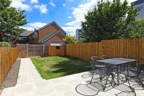 81a Boston Manor Road, Brentford, TW8 9JQ