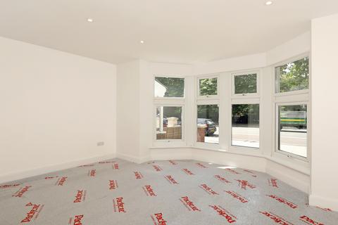 81a Boston Manor Road, Brentford, TW8 9JQ