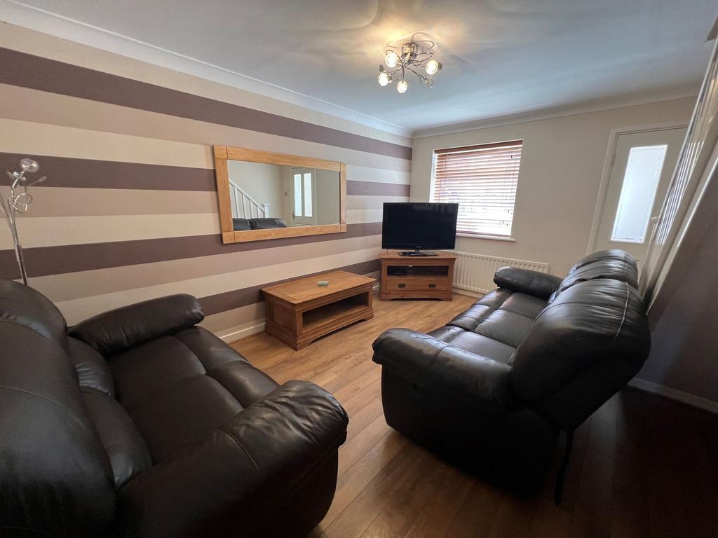 Burradon Road, Burradon, Cramlington... 2 bed terraced house £700 pcm