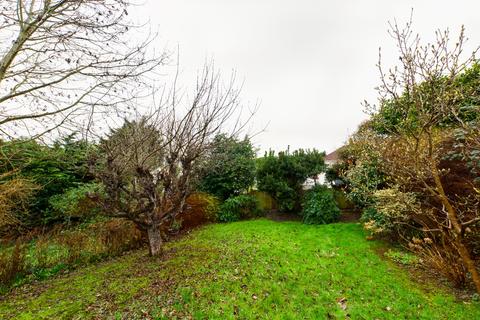 257 Clayhall Avenue, Ilford, IG5 0NY
