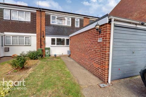 5 Neave Crescent, Romford, RM3 8HN