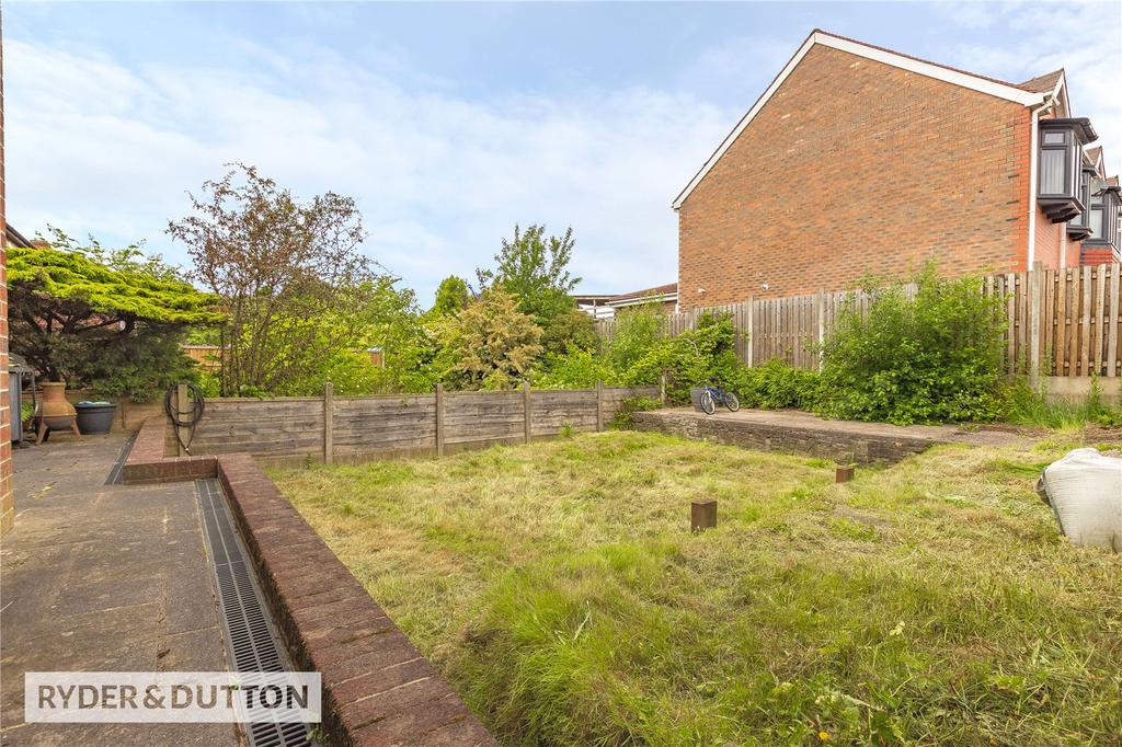 Mossway, Alkrington, Middleton... 5 bed semidetached house for sale